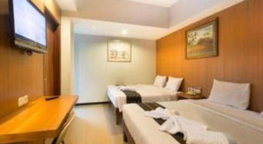 Hadi Poetra Hotel Kuta Lombok Exterior foto